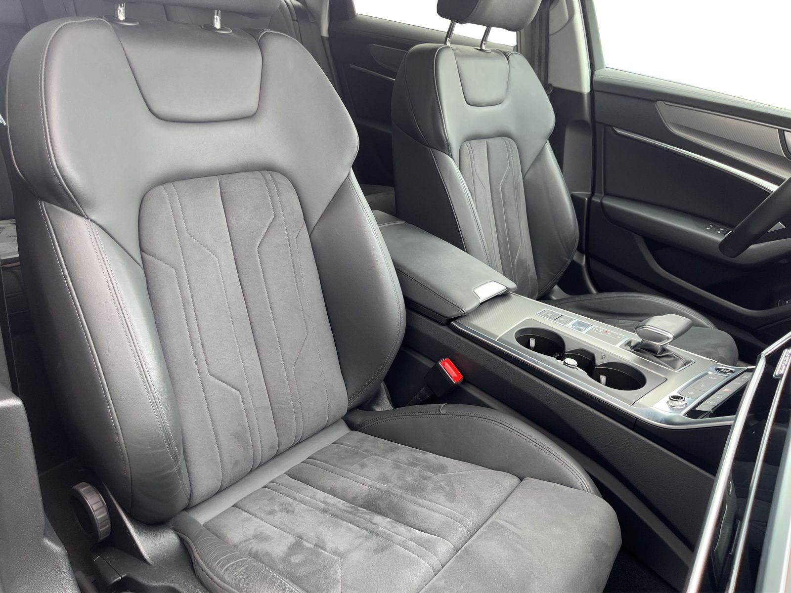 Audi A6 Avant 40 TDI quattro design S Line - Samsaru's Car Outlet