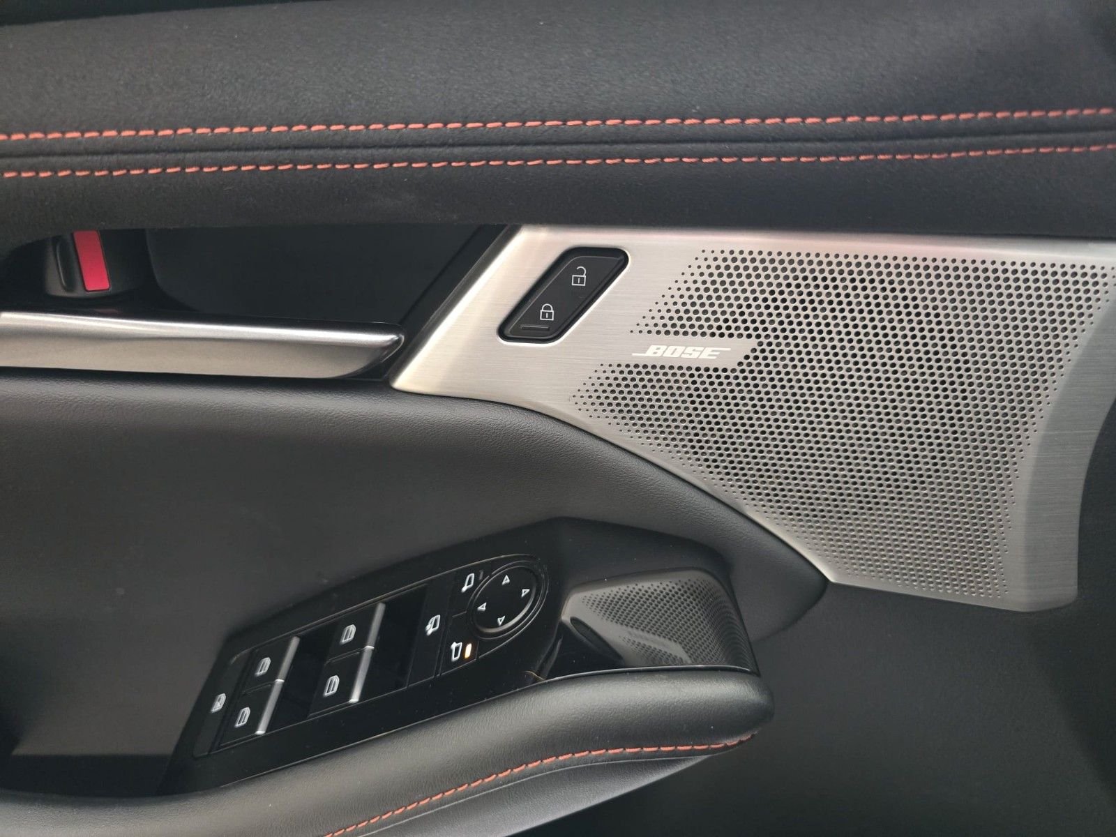 Mazda 3 Lim. 5-trg. Nagisa FWD 2.5l 140ps*HUD*RFK*BOSE