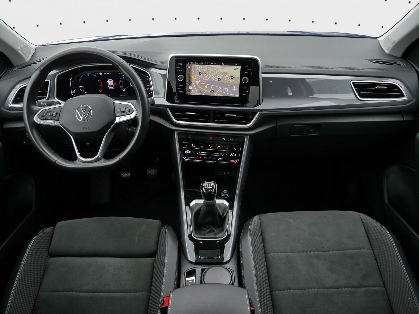 Volkswagen T-Roc Style 1.0 TSI - Samsaru's Car Outlet