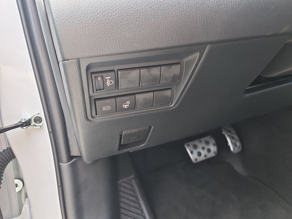 Toyota Yaris Hybrid 130PS 1.5 GR SPORT