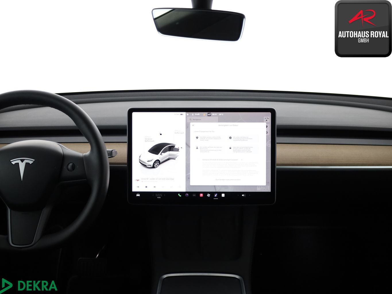 Tesla Model Y Long Range Dual AWD PANO,KEYLESS,360GRAD