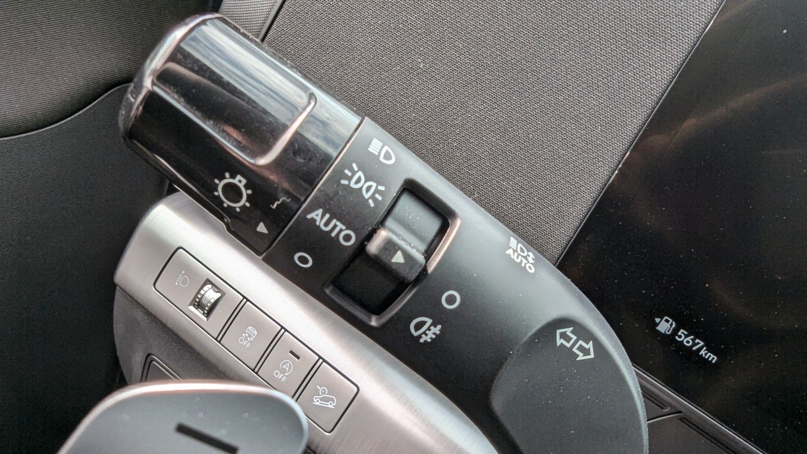 Hyundai KONA 1.0 T-GDi 120PS DCT Trend - Samsaru's Car Outlet