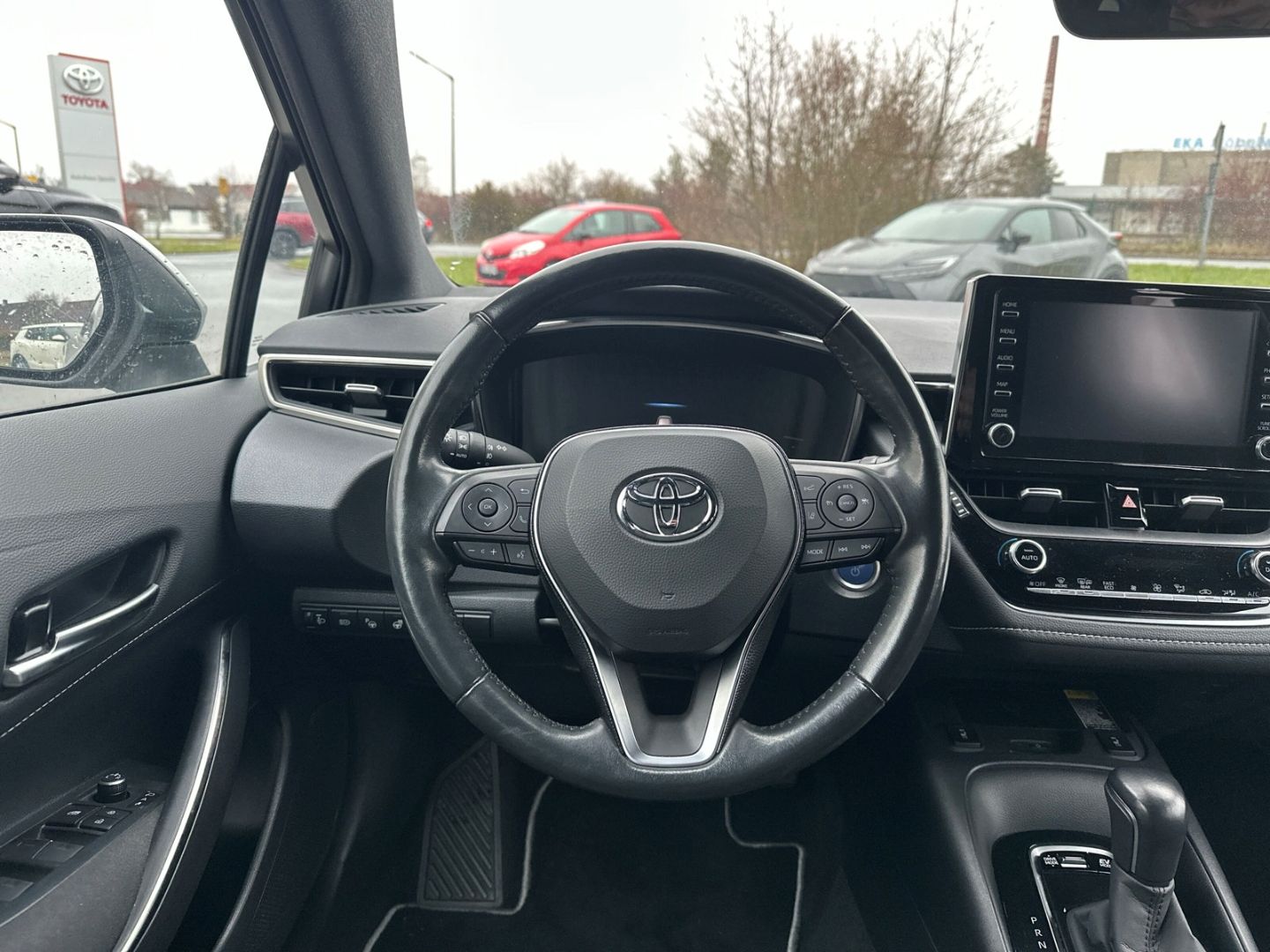 Toyota Corolla Touring Sports Hybrid Team D