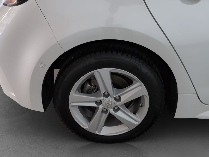 Toyota Corolla 1.8 Hybrid Team Deutschland NAVI+BI-LED+