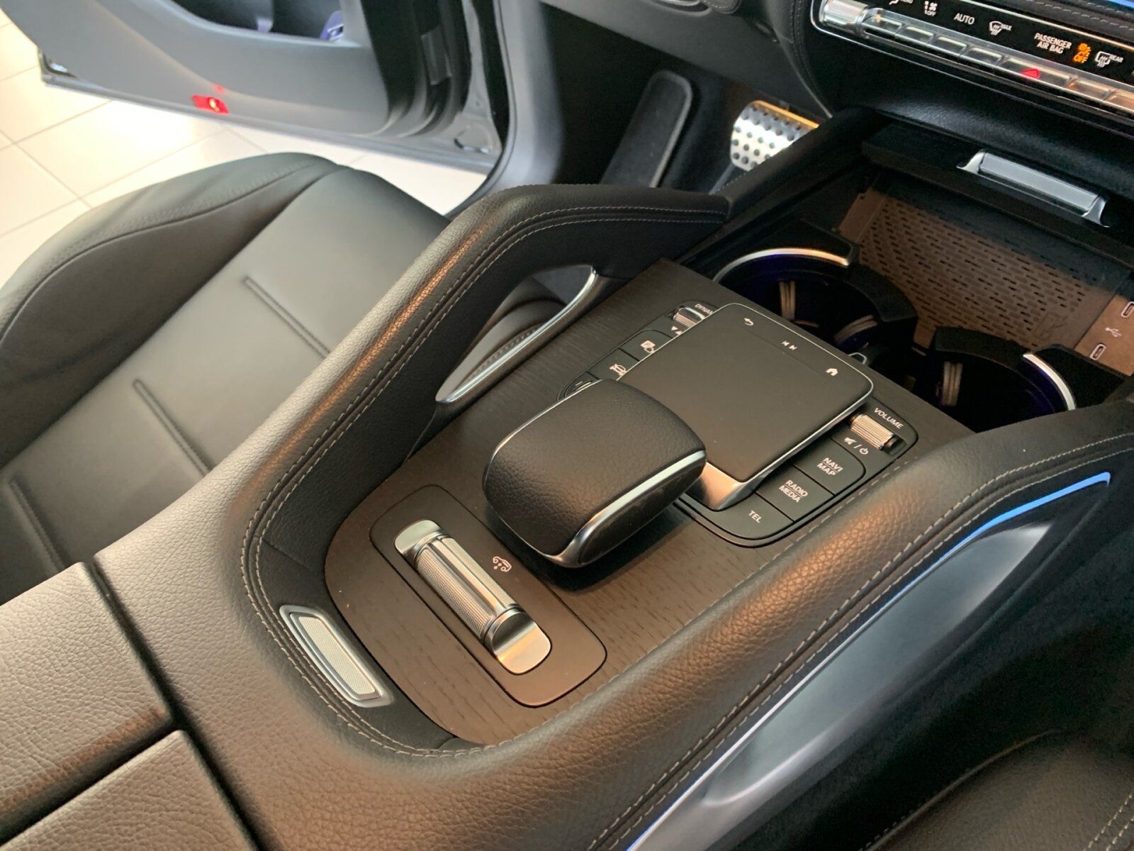 Mercedes-Benz GLE 300 d 4M *AMG*NIGHT*AHK*MEMO*HUD*MBEAM*KAM*
