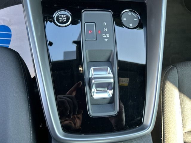 Audi A3 Sportback 35 TDI S-LINE+S-TRONIC+LED+NAVI+ACC