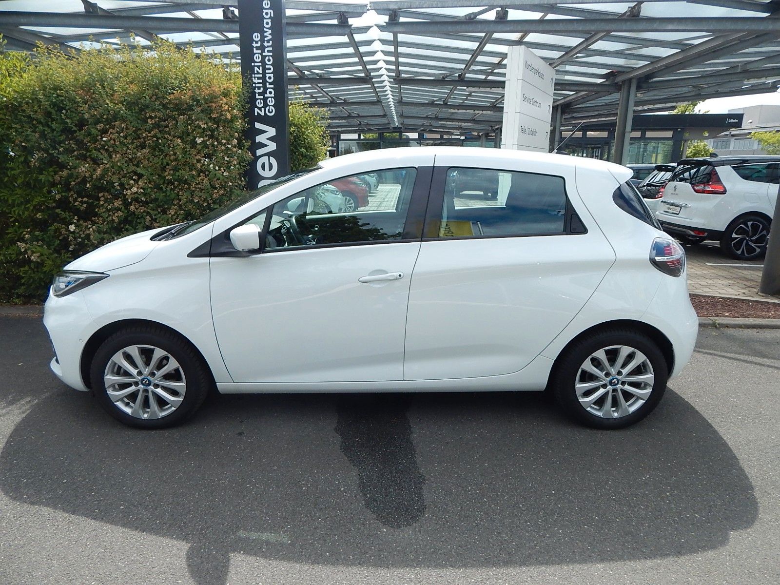 Renault ZOE Experience R110/Z.E. 50 - Samsaru's Car Outlet