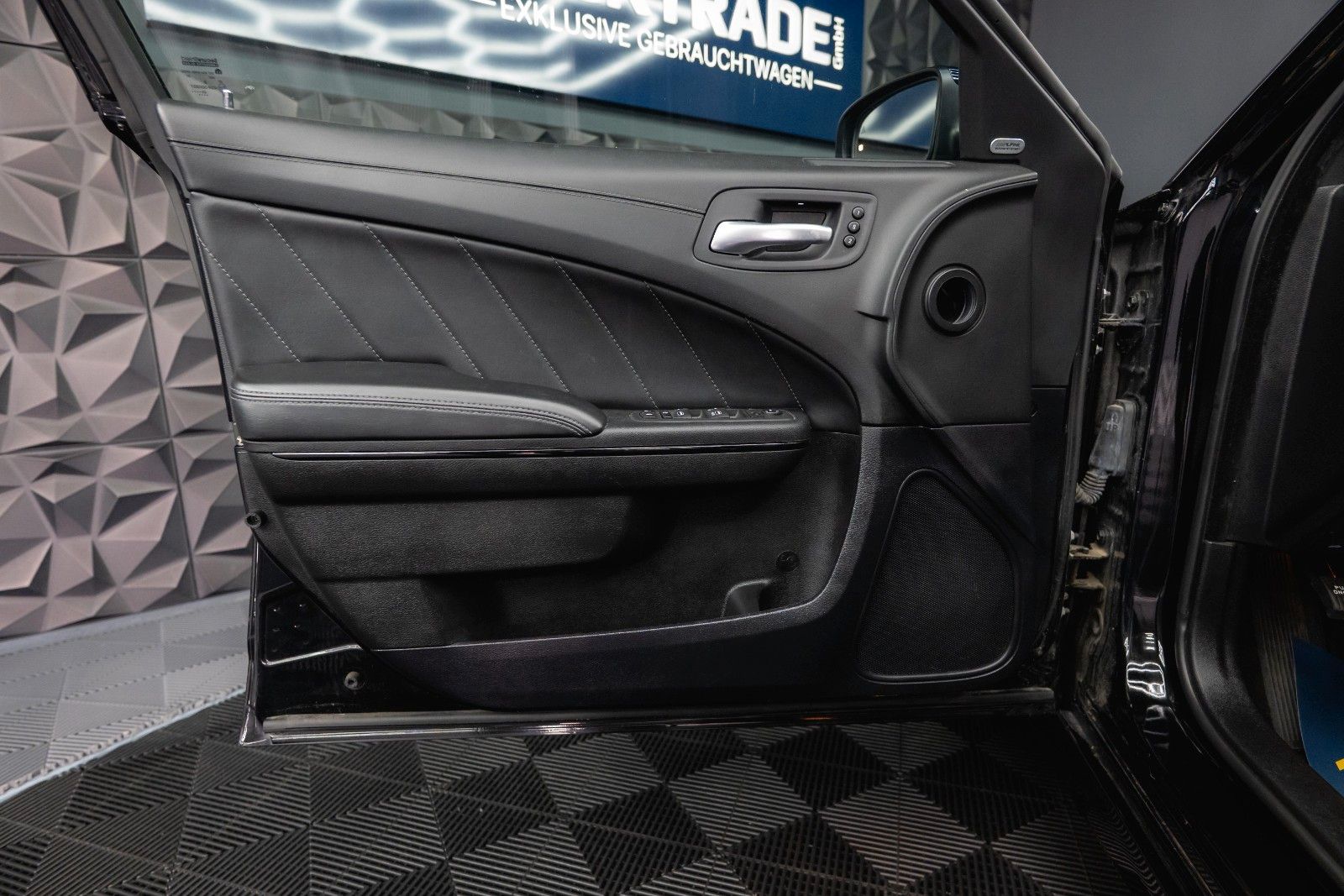Dodge Charger 3.6 4x4 GT Performance FULL Options 19%