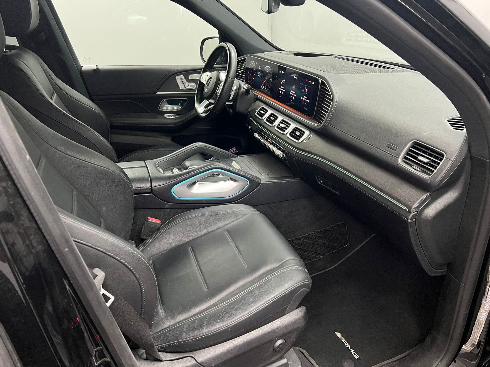 Mercedes-Benz GLE 400d 4M AMG-LINE*AIRM*BURME*PANO*AHK*ACC*22Z
