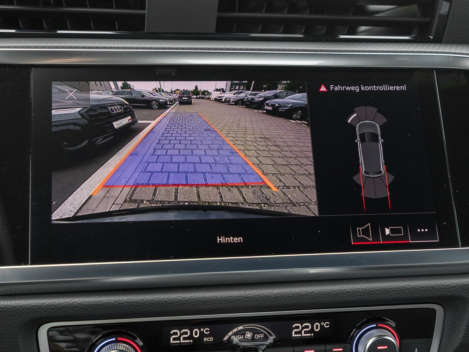 Audi Q3 35 TDI Q S LINE - Samsaru's Car Outlet