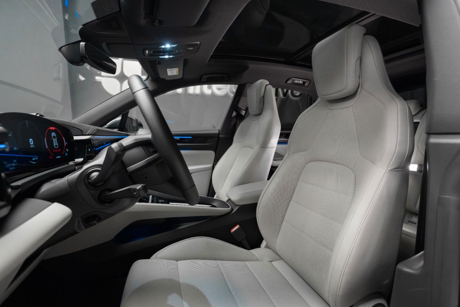 Porsche Macan Electric 4