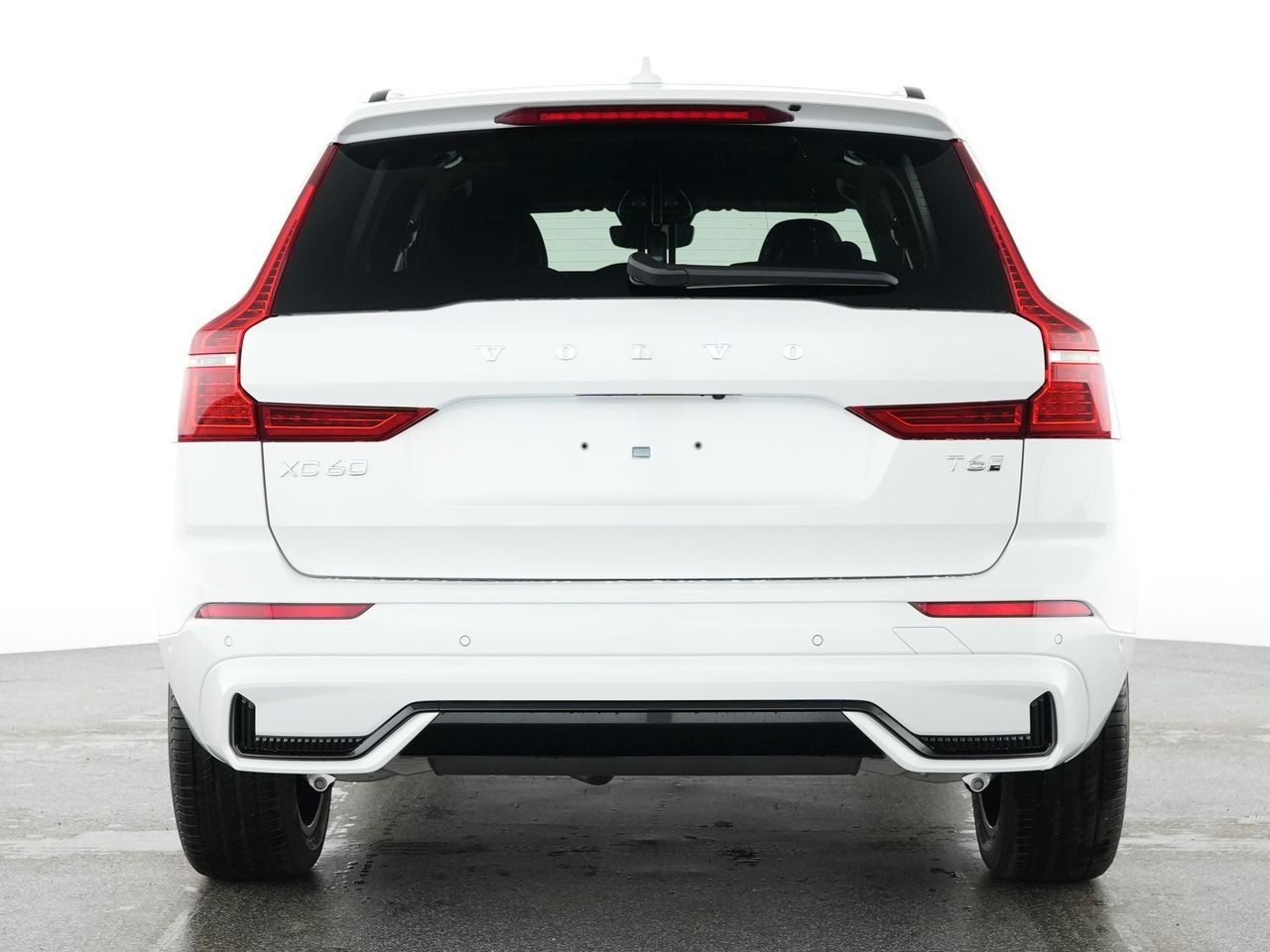 Volvo XC 60 XC60 Plus Dark Recharge Plug-In Hybrid AWD