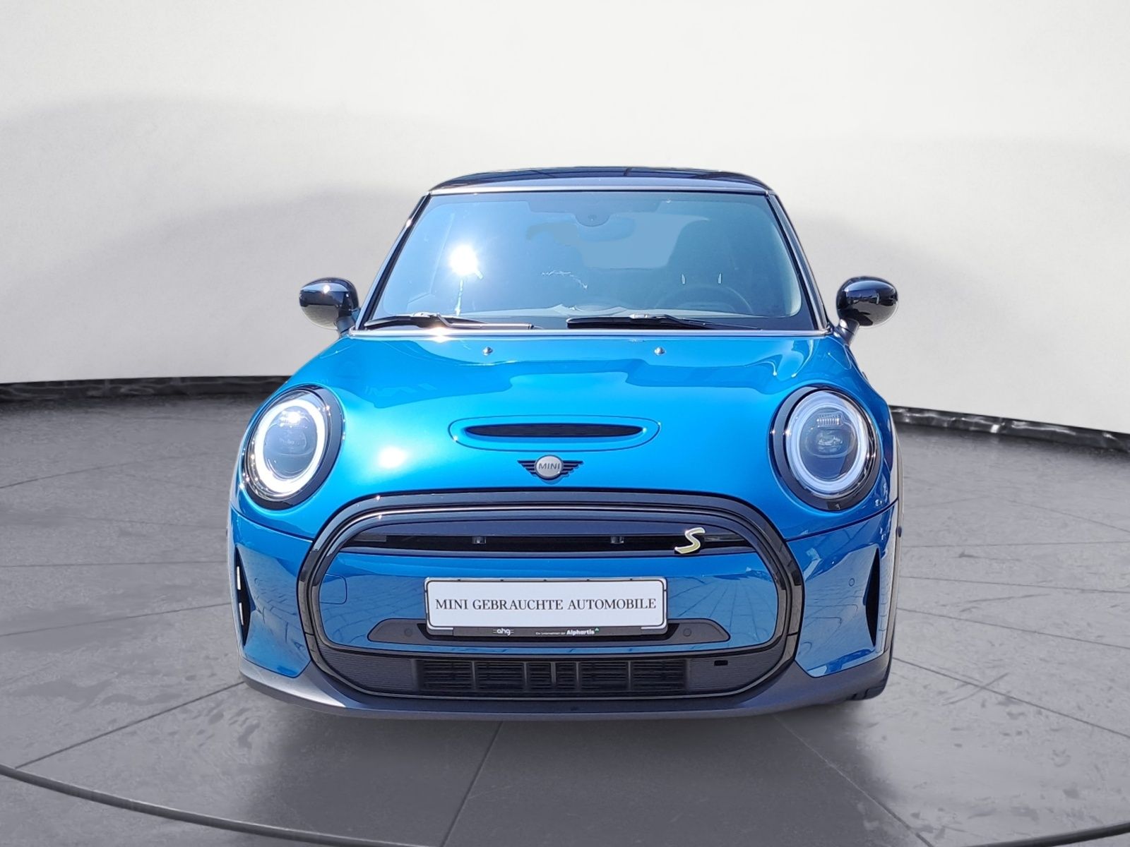 MINI Cooper SE - Samsaru's Car Outlet