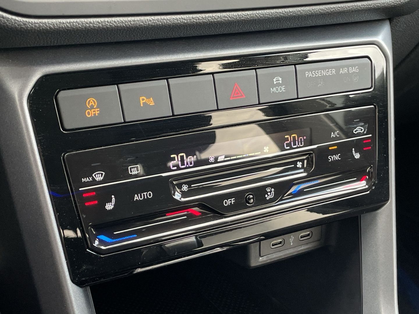 Volkswagen T-Cross 1.5 TSI DSG Active - Samsaru's Car Outlet