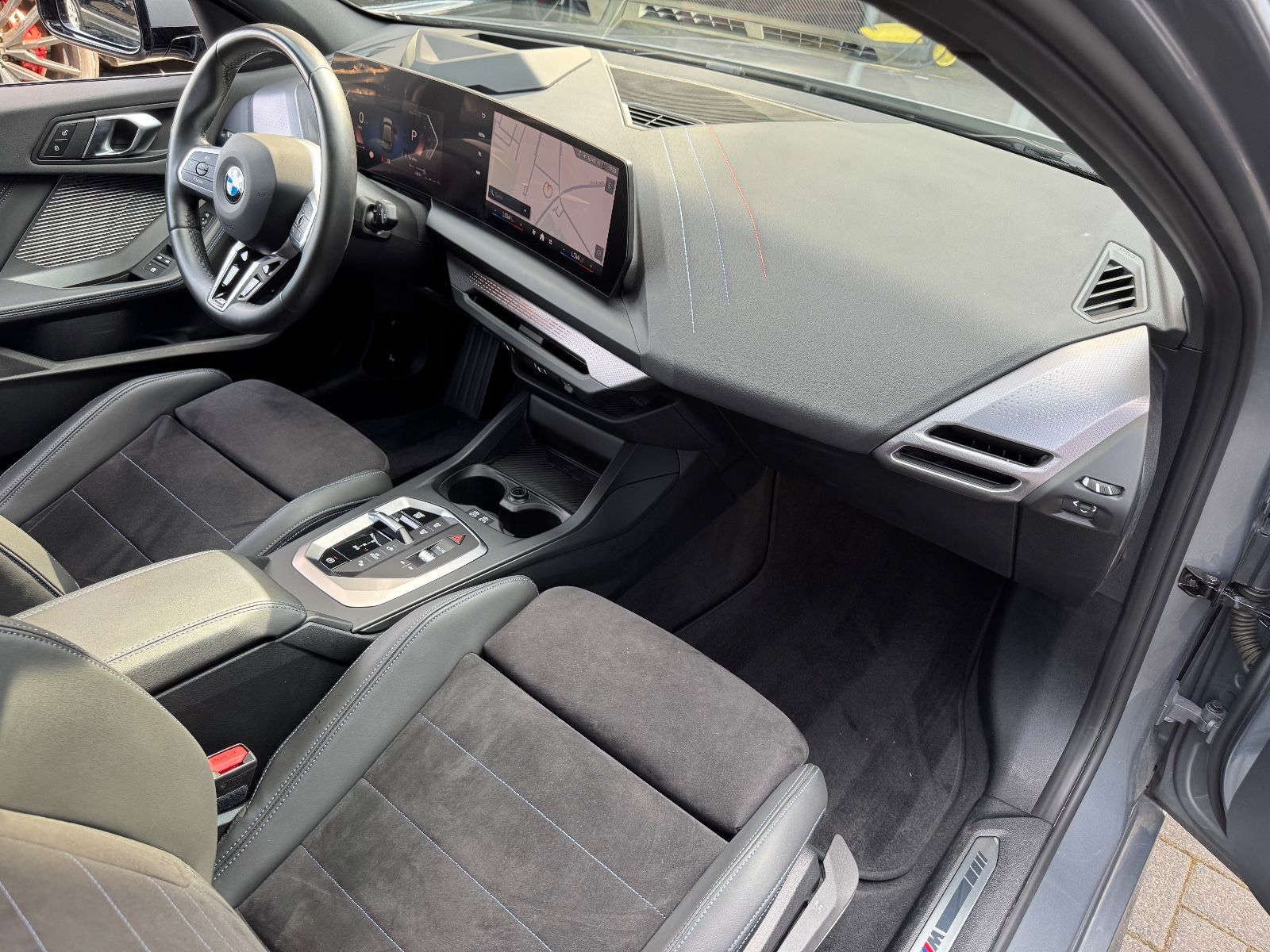 BMW 120i M SPORT PRO HEADUP 360° ACC Innovation 8xLM