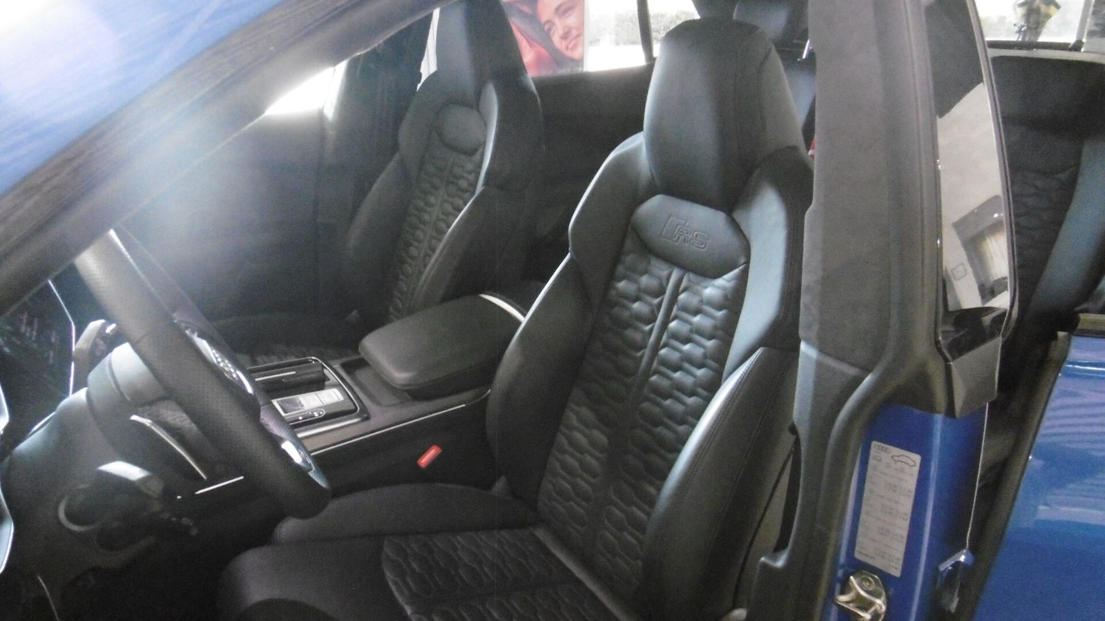 Audi RS Q8 SUV Essentials Garantie Individual RS2