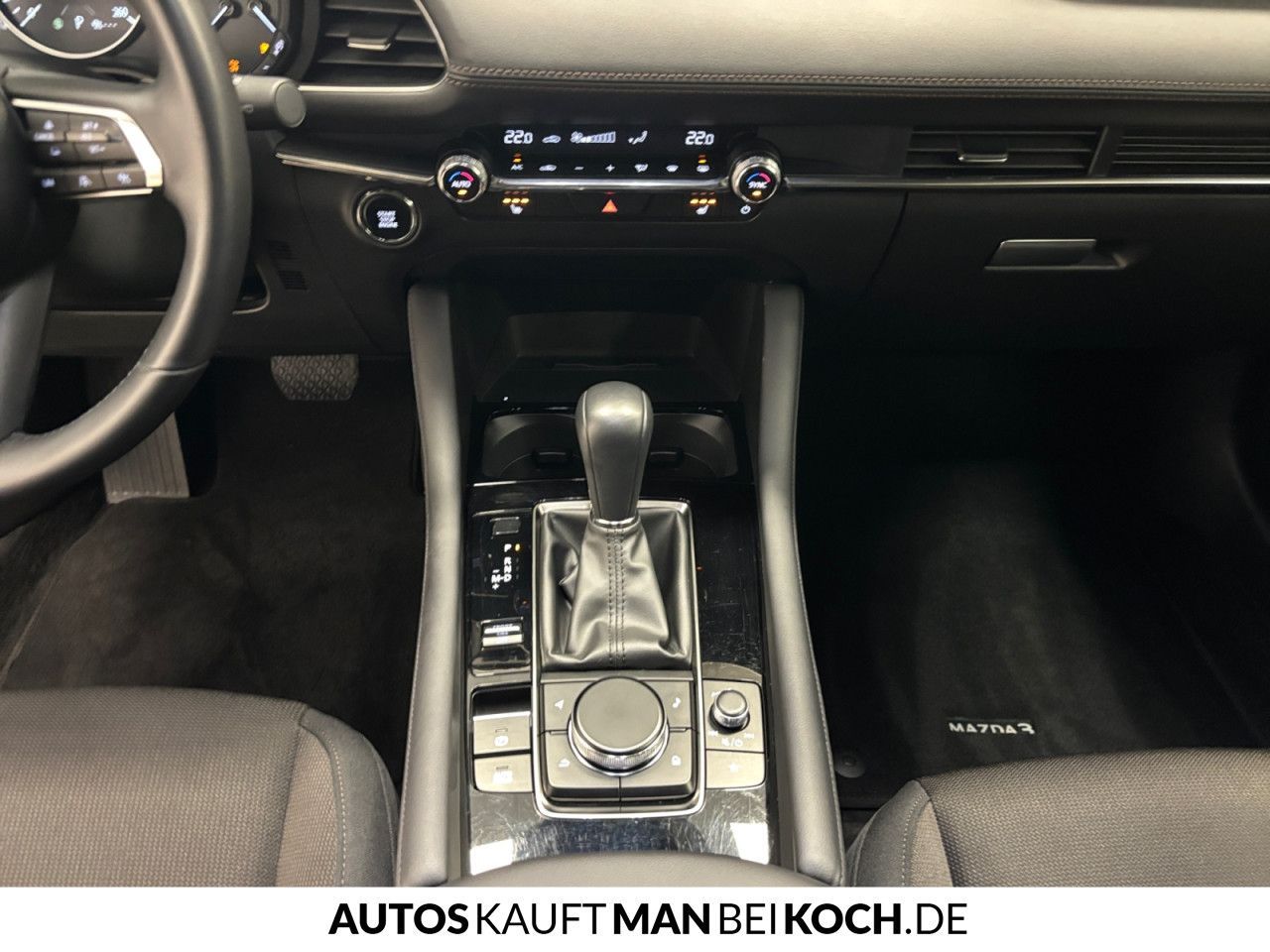 Mazda 3 2.0L SKY- X 186ps 6AT 2025 Exclusive-line DESI