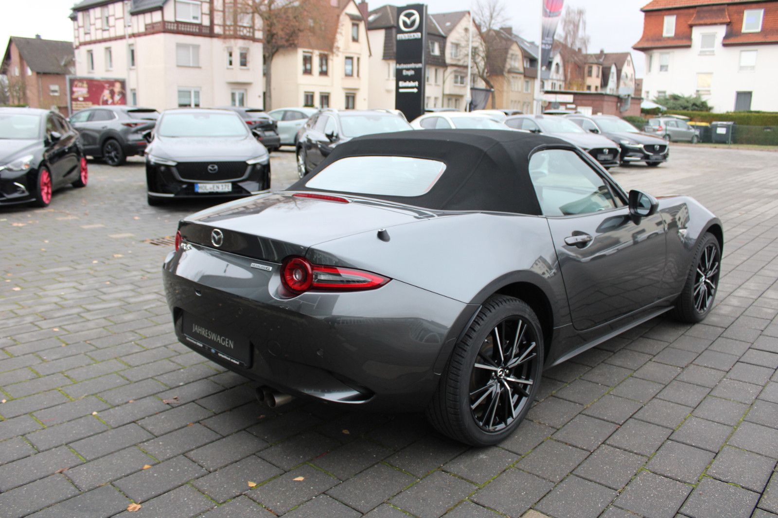 Mazda MX-5 Exclusive-Line*LEDER*NAVI*LED*KAMERA*BOSE
