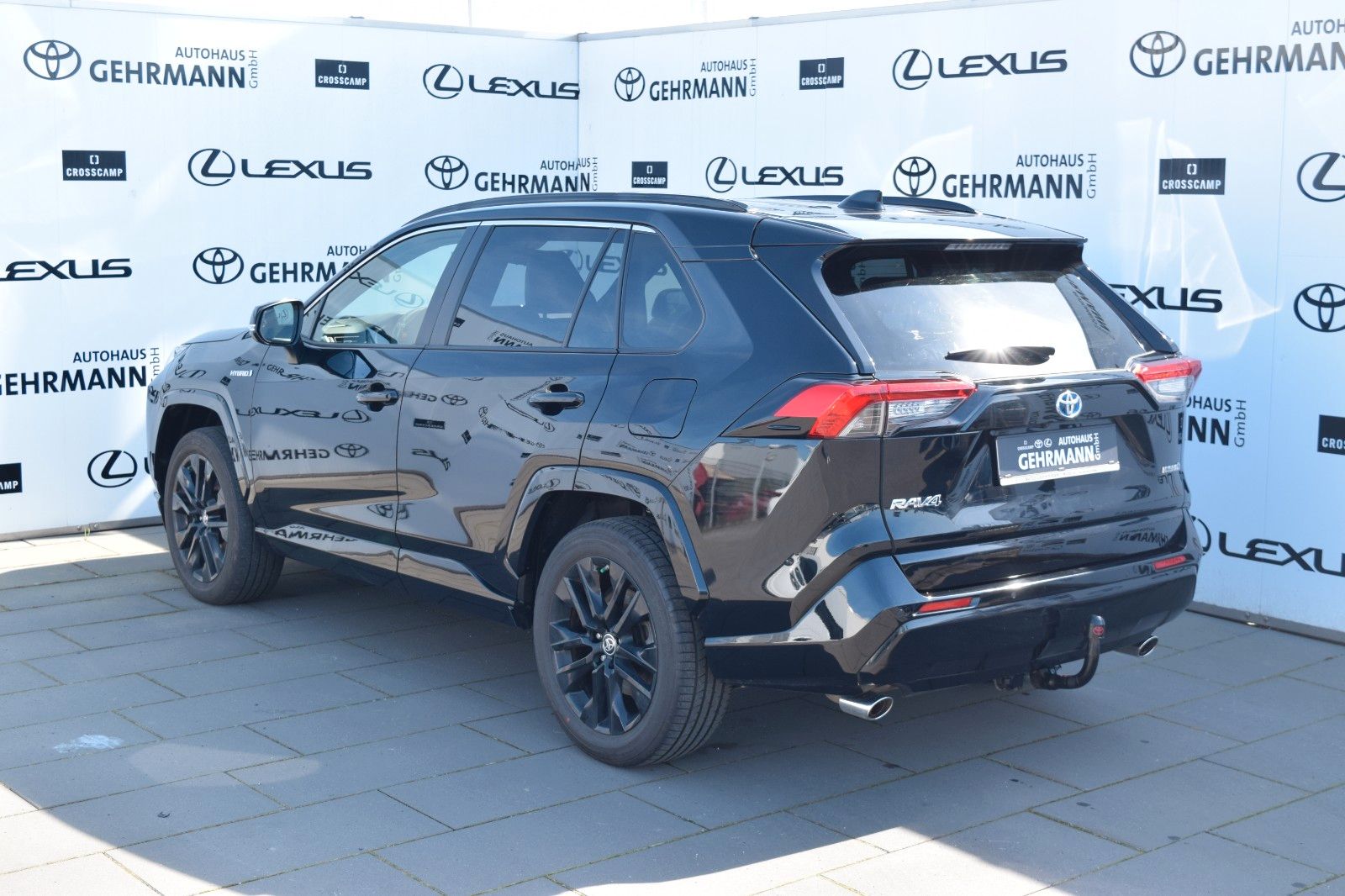 Toyota RAV 4 RAV4 Hybrid 4x2 Black Edition - Samsaru's Car Outlet
