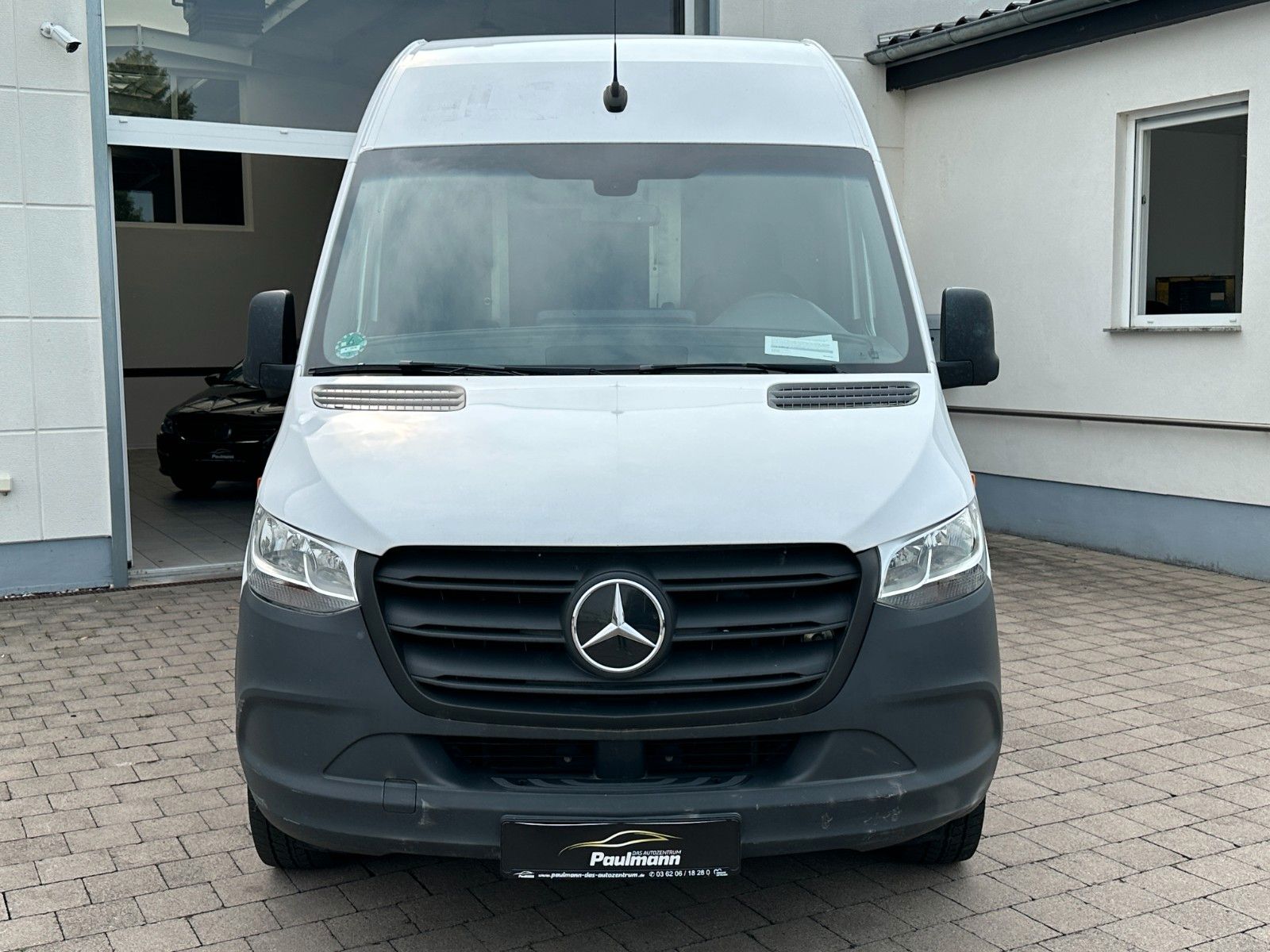 Mercedes-Benz eSprinter III - Samsaru's Car Outlet
