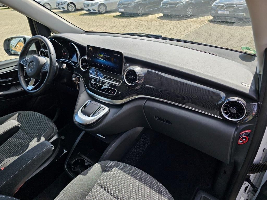 Mercedes-Benz V 220 d lang 9G-TRONIC - Samsaru's Car Outlet