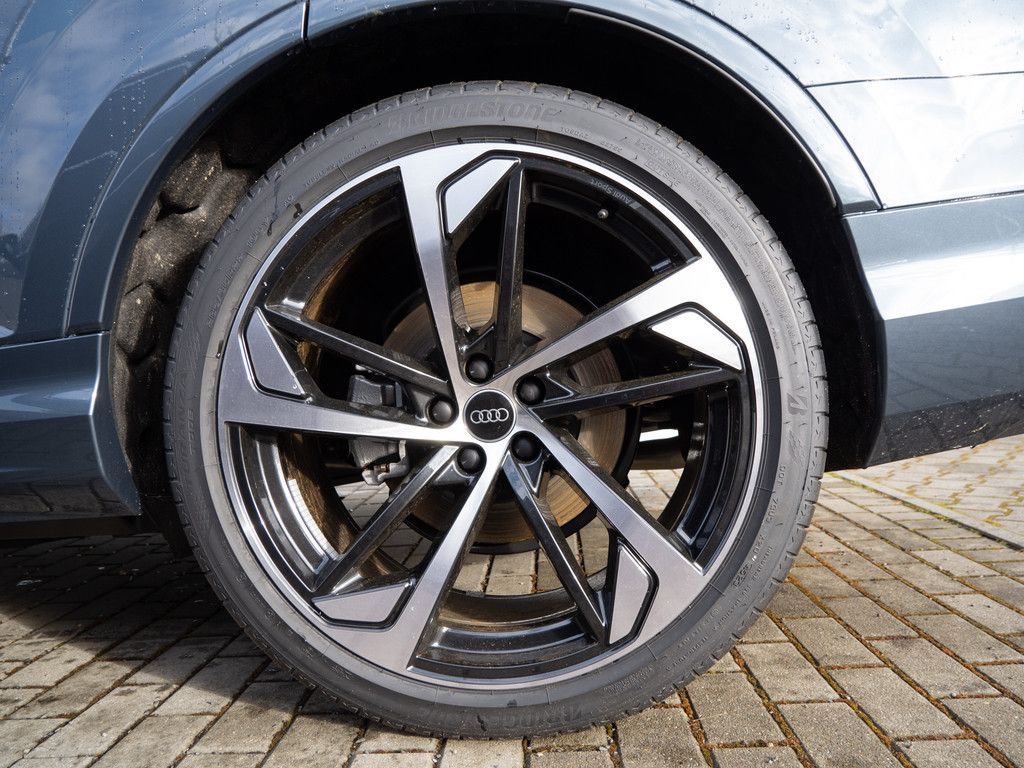 Audi Q7 S line 50 TDI quattro MATRIX-LED LASER 360°