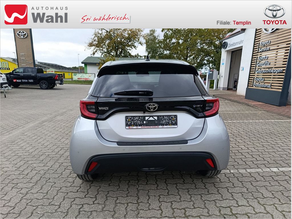 Toyota Yaris 1.5 Hybrid Teamplayer