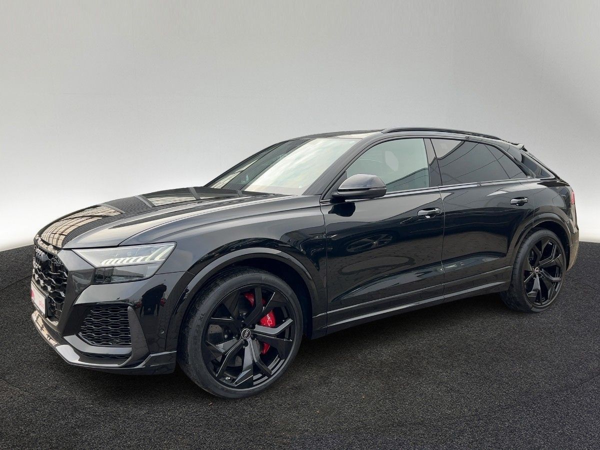 Audi RSQ8 4.0 TFSI quattro tiptronic Matrix B&O Stand