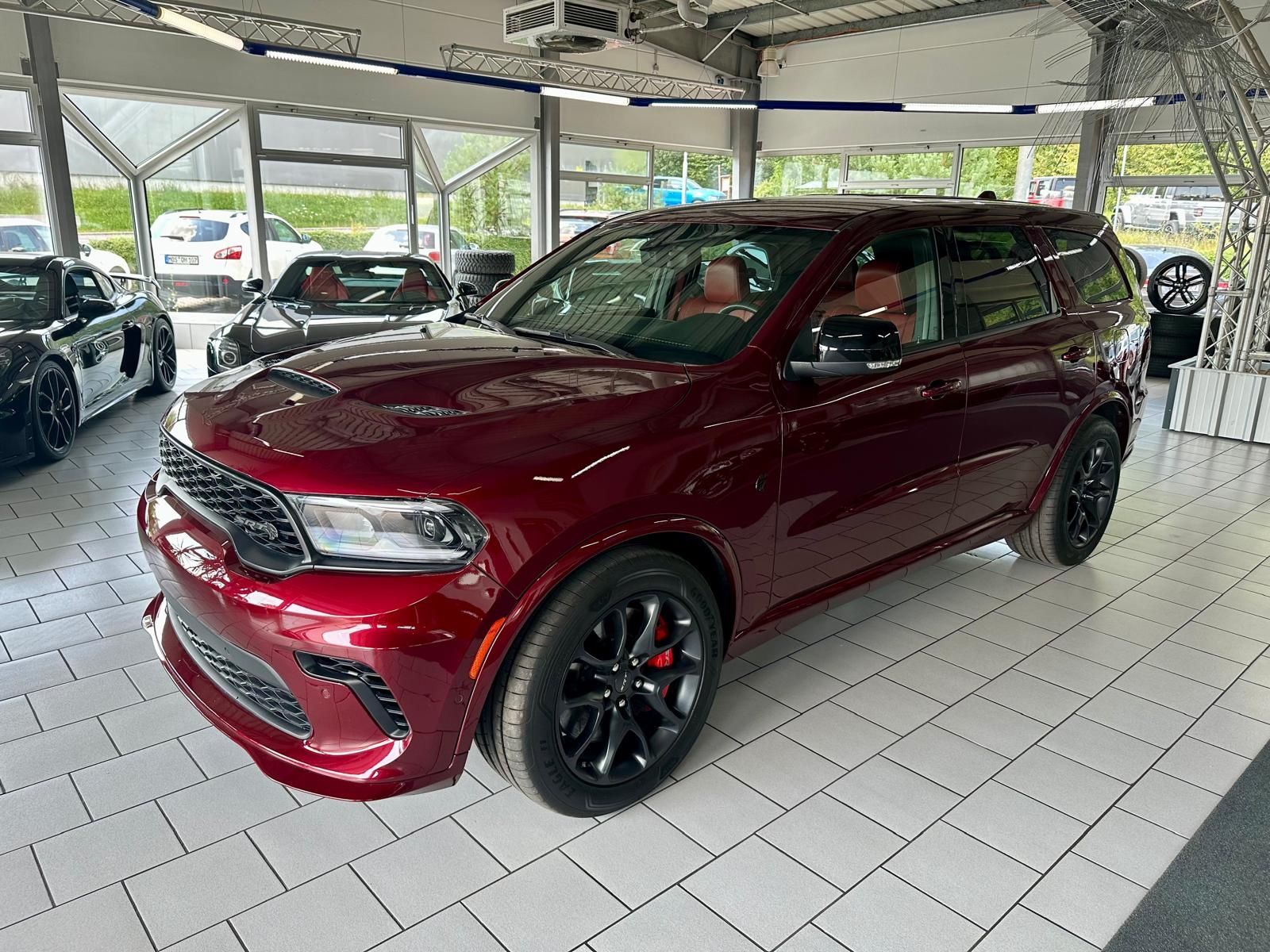 Dodge Durango 6,2 SRT Hellcat 6 Sitzer 719PS