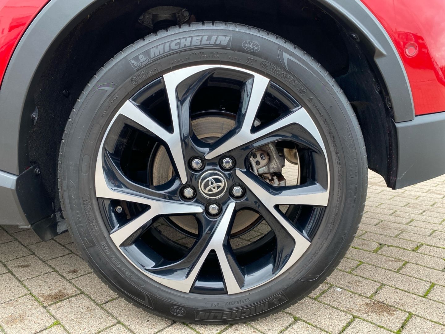 Toyota C-HR 2.0 Hybrid Team D *LED*ACC*Navi*CarPlay*CAM