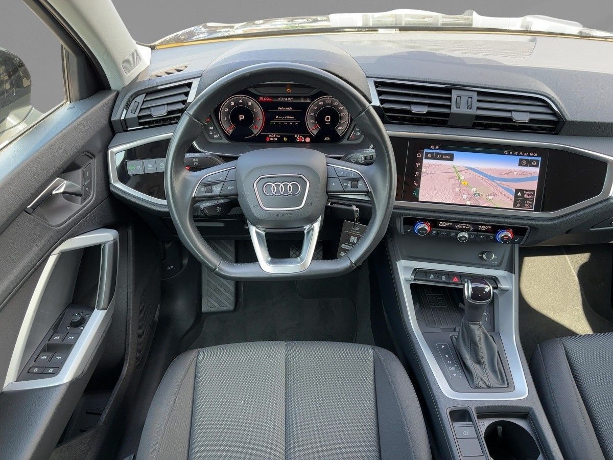 Audi Q3 40 TFSI quattro - Samsaru's Car Outlet