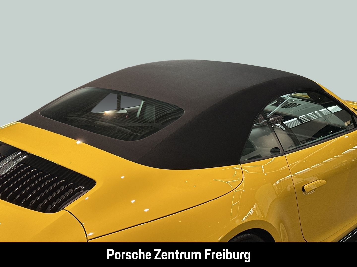 Porsche 992 911 Carrera 4 GTS Cabriolet LED-Matrix BOSE