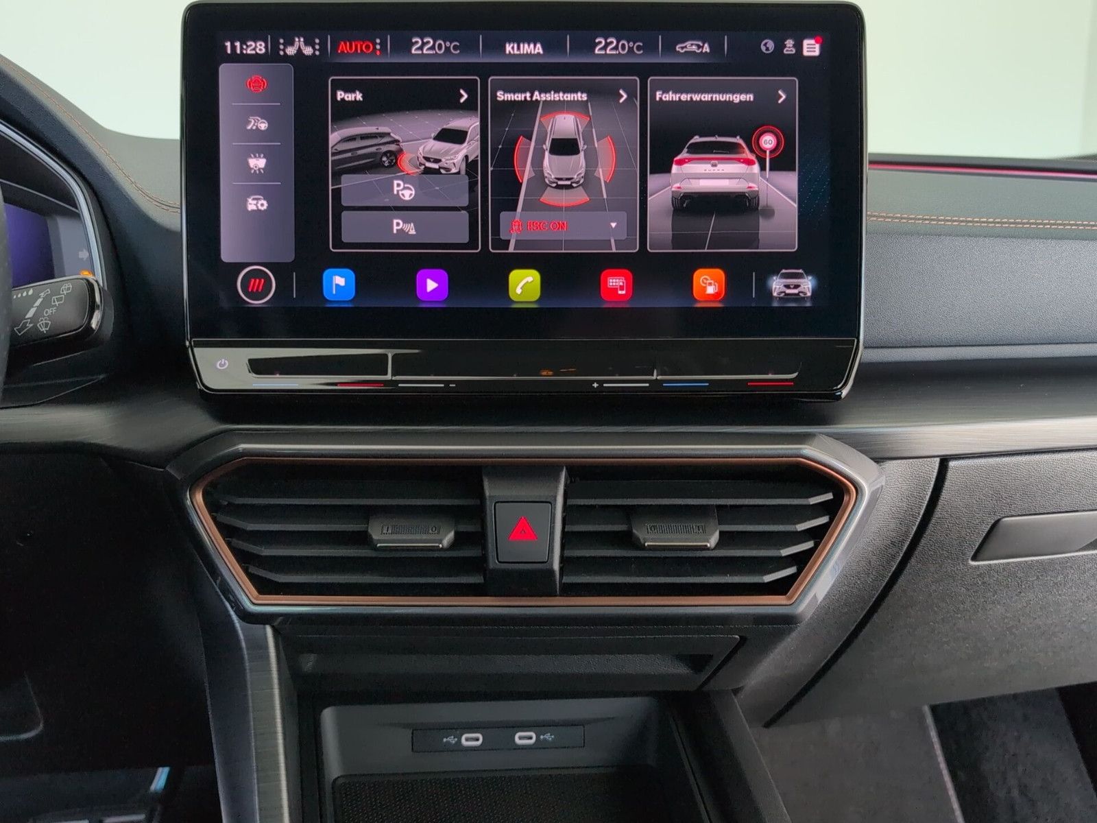 Cupra Formentor 2.0 TSI VZ AHK PANO LEDER CUP COPPER