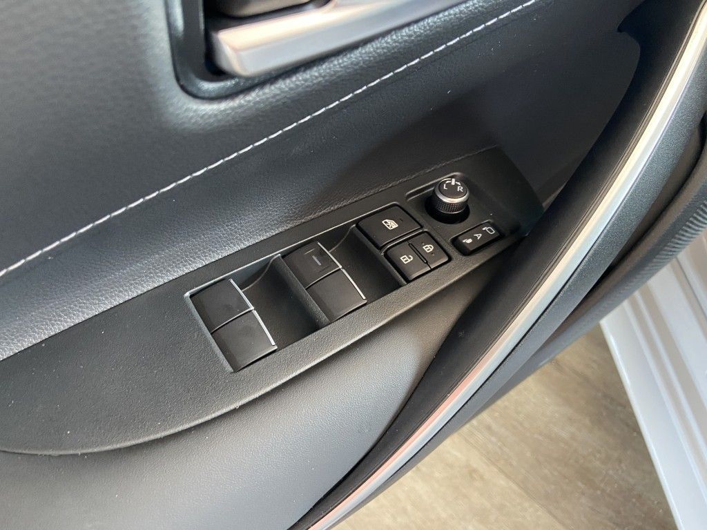 Toyota Corolla 2.0 Hybrid Touring Sports Teamplayer