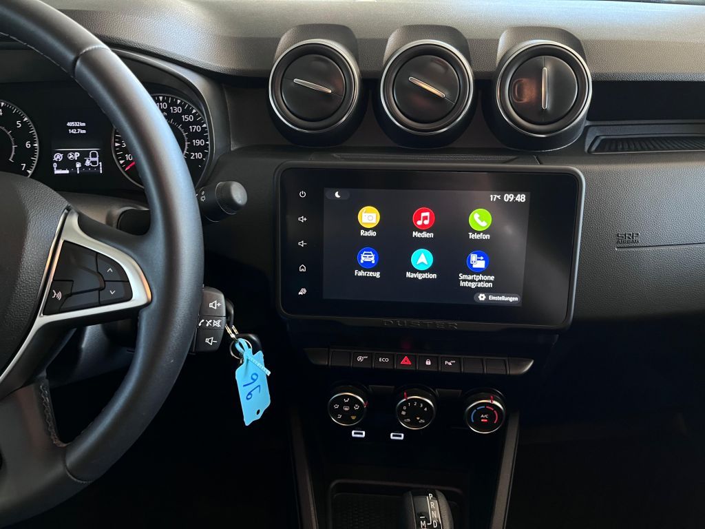 Dacia Duster TCe 150 EDC 2WD Prestige - Samsaru's Car Outlet