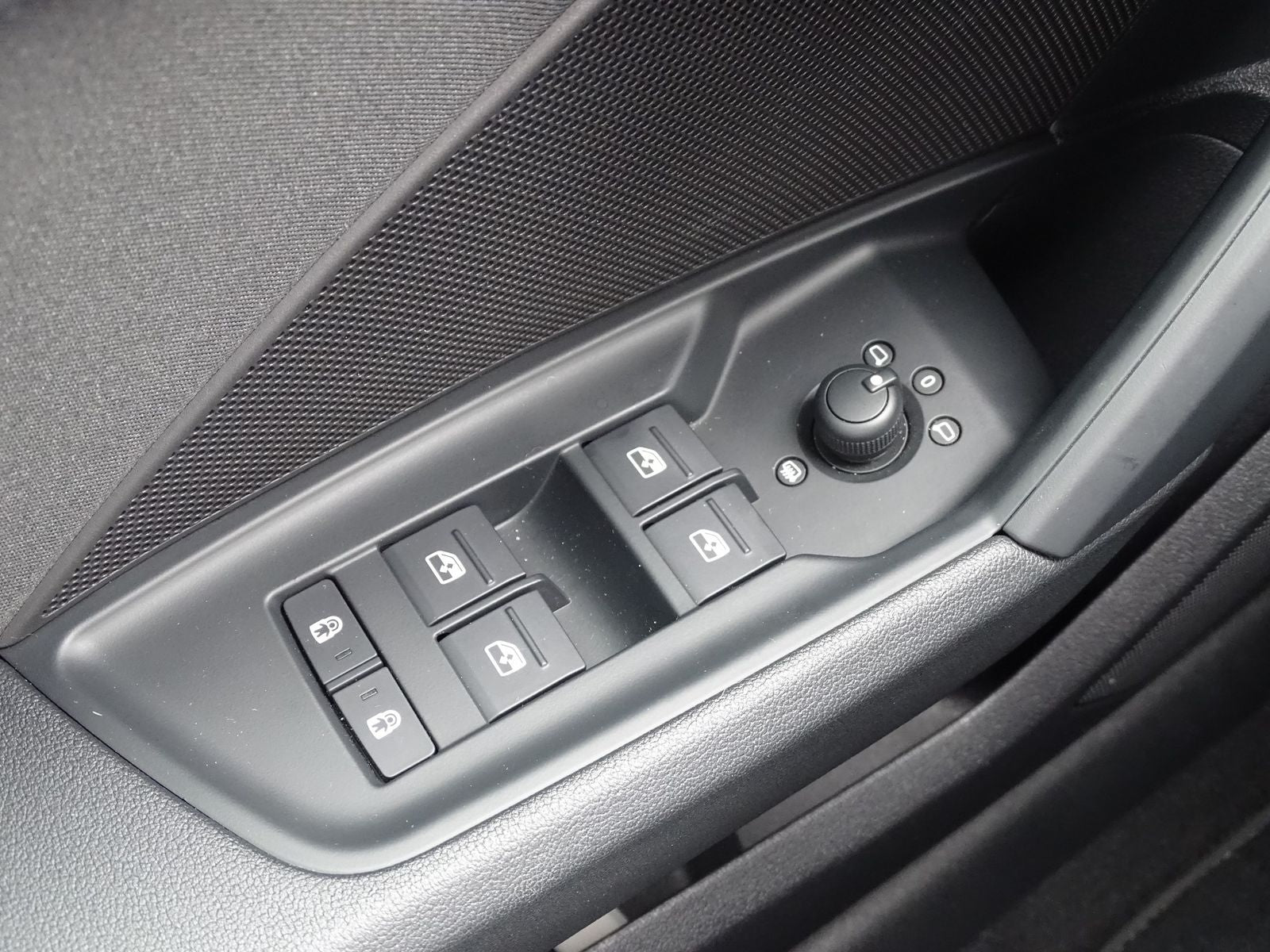 Audi A3 Sportback 35 2.0 TDI - Samsaru's Car Outlet