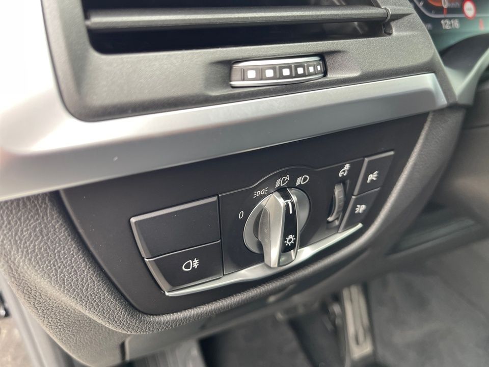 BMW X4 xDrive30d M Sportpaket + GARANTIE-bis-07.2030