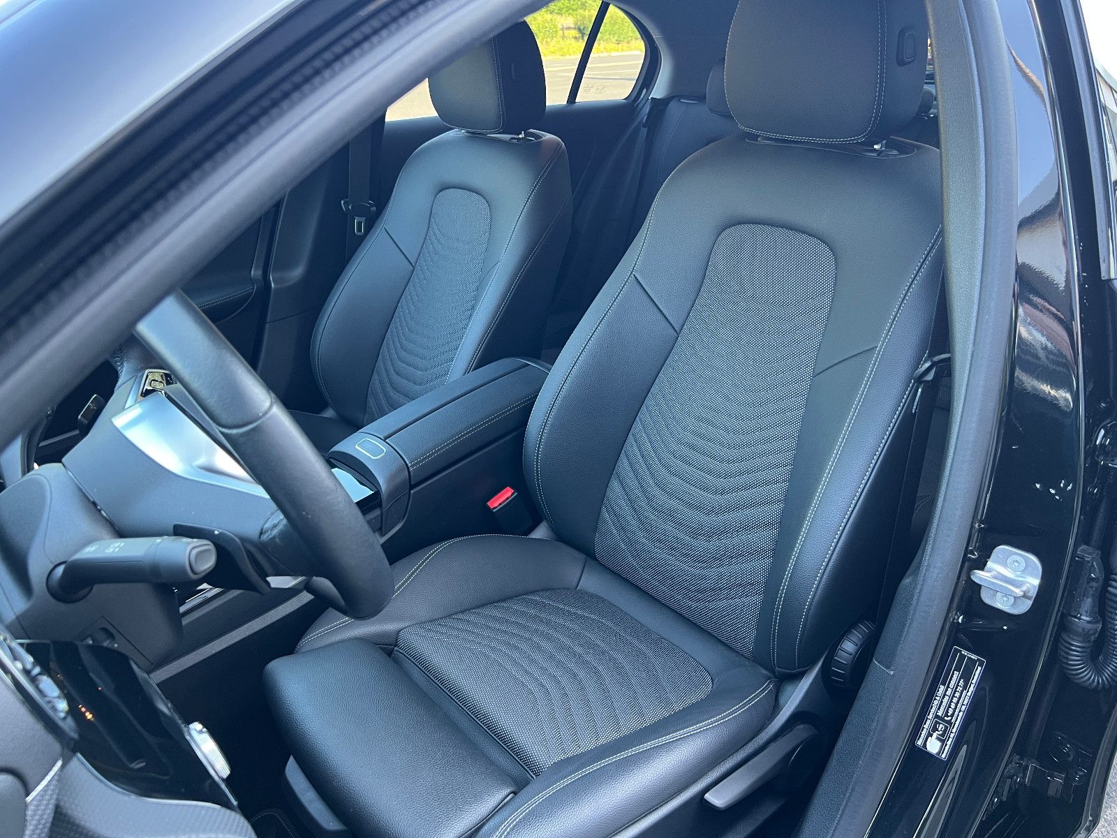 Mercedes-Benz A 180 PROGRESSIVE - Samsaru's Car Outlet