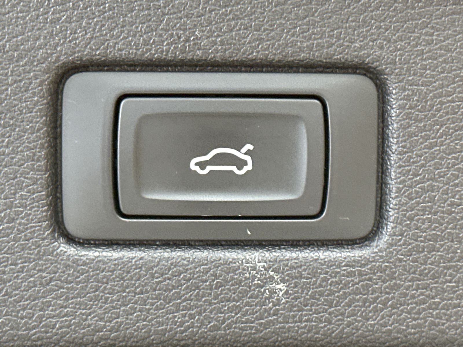 Audi A5 SpB 40 TFSI Qu S-Line Black NAV+LED+PANO+20ZO