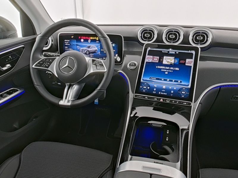 Mercedes-Benz GLC 220 d 4MATIC Avantgarde - Samsaru's Car Outlet
