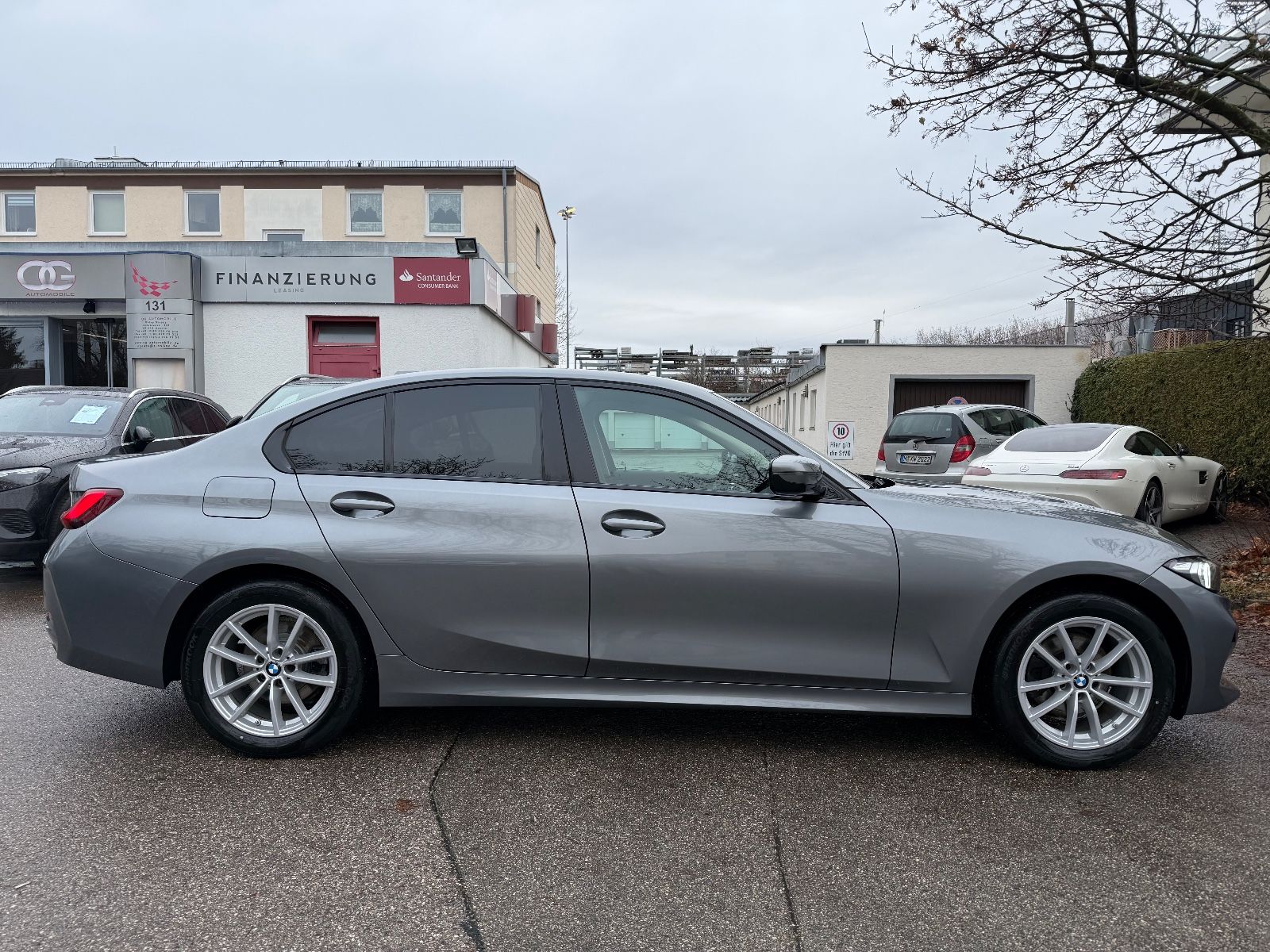 BMW 320d xDrive Limo AUT~Curved~Navi~LED~DAB~Spur~