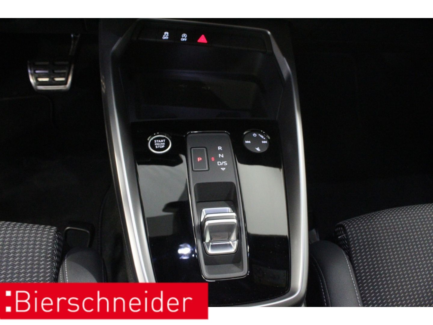 Audi A3 Sportback 35 TDI S-Tronic 2x S-Line  Black 18