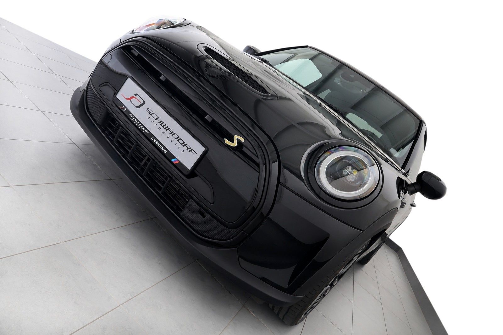 MINI COOPER SE Classic Trim Black - Samsaru's Car Outlet