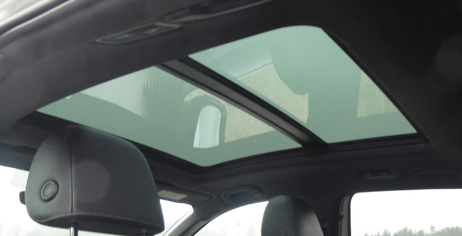 Volkswagen T-Roc Sport R-LINE - Samsaru's Car Outlet
