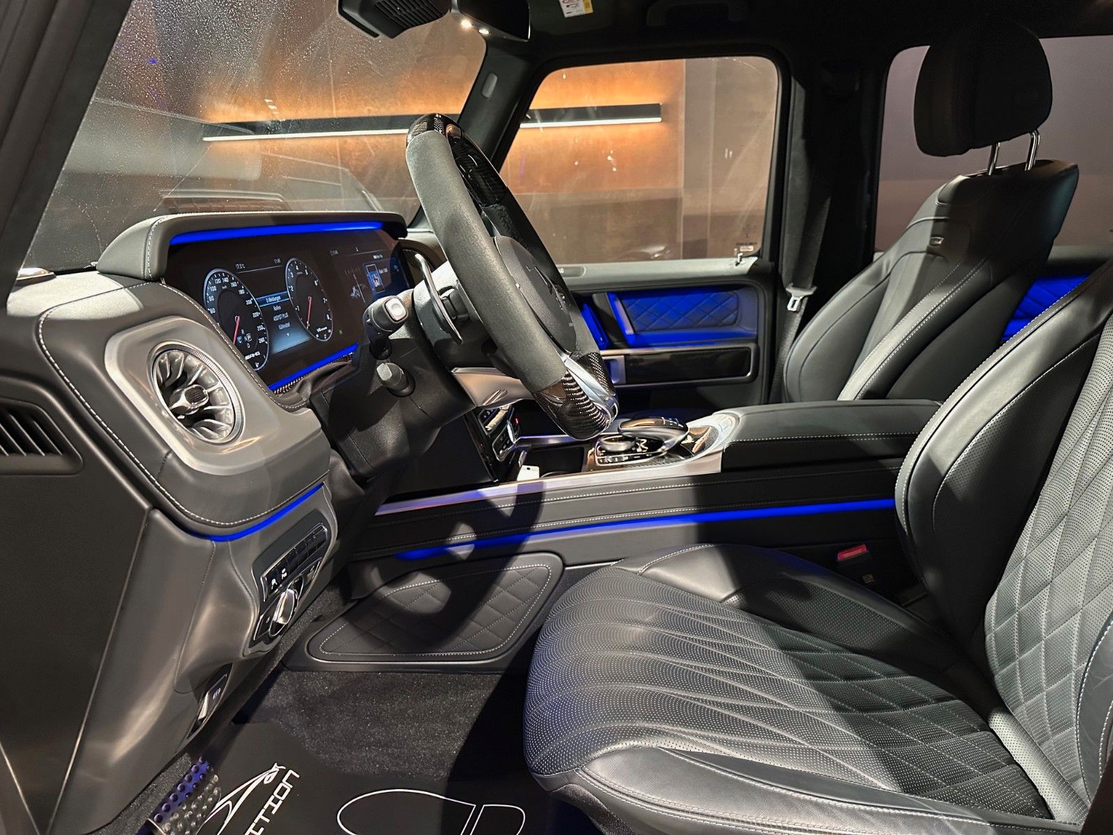Mercedes-Benz G63 AMG - Samsaru's Car Outlet
