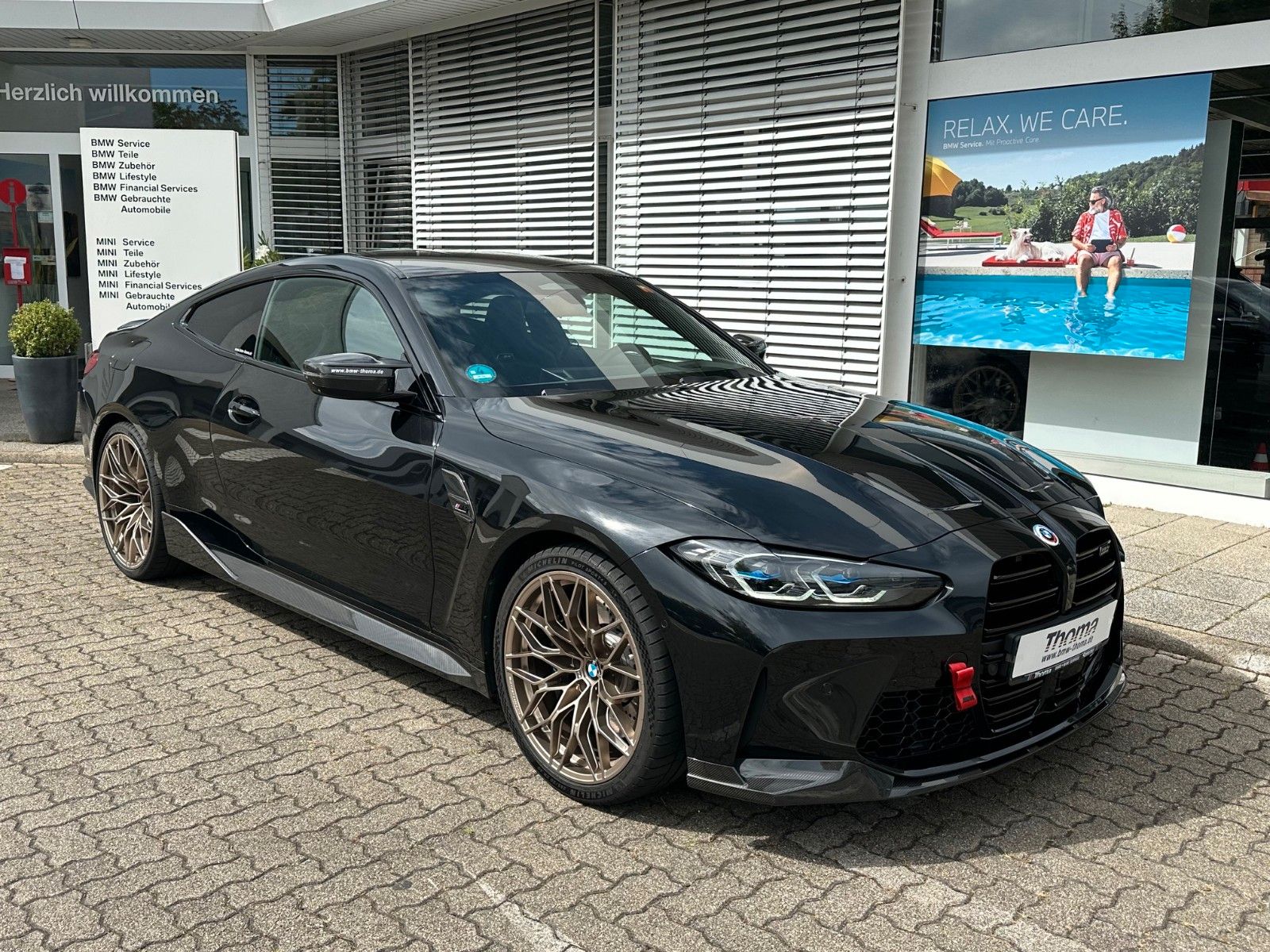 BMW M4 Coupe xDrive Competition +M Performance Parts