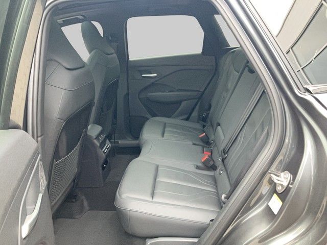 Audi Q3 SUV TFSI S-tronic S line AHK+ACC+SHZG+PANO