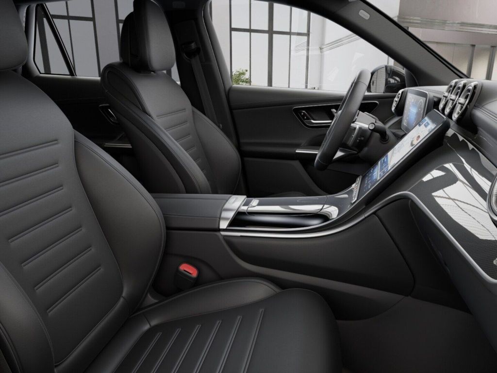 Mercedes-Benz GLC 300 4M AMG-Sport/Pano/AHK/Technik/360/AIRM