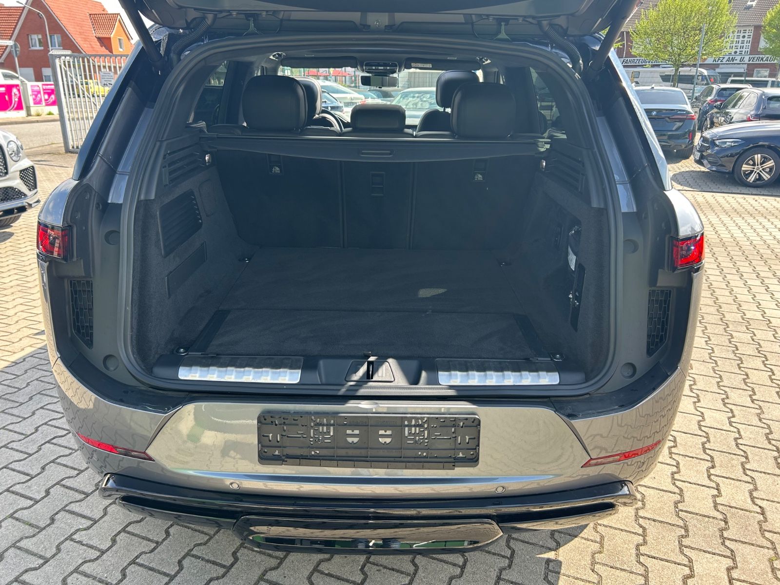 Range Rover Sport Autobiography - Samsaru's Car Outlet