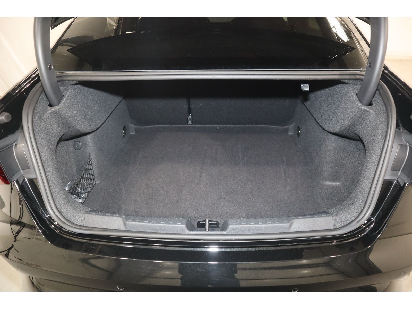 “Audi A3 Limousine 30 TFSI S line” - Samsaru's Car Outlet